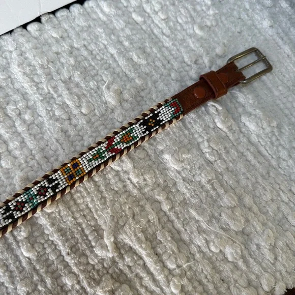 VTG 60s/70s Hand Tooled/Beaded Native Belt 26” Thunderbird Indian Belt - Picture 5 of 8